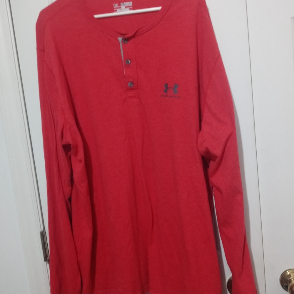 Underarmour long sleeve 3xl